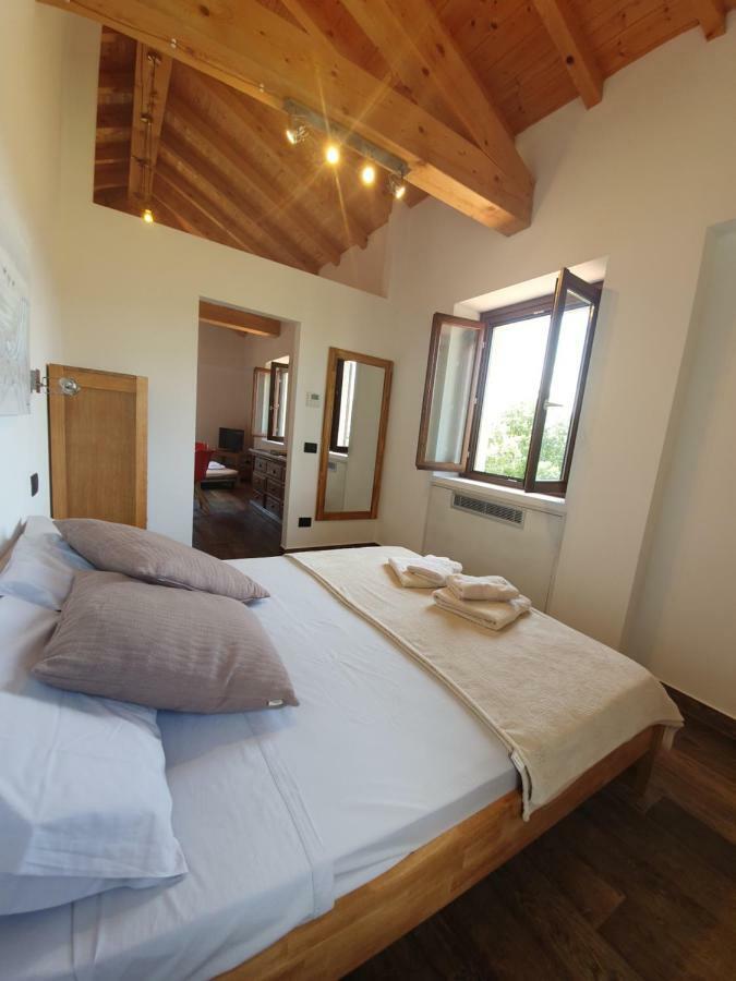 Agriturismo Podere Nigriano Сало Екстер'єр фото